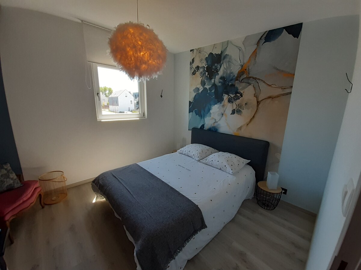 ห้องนอน "3" ชั้นบน