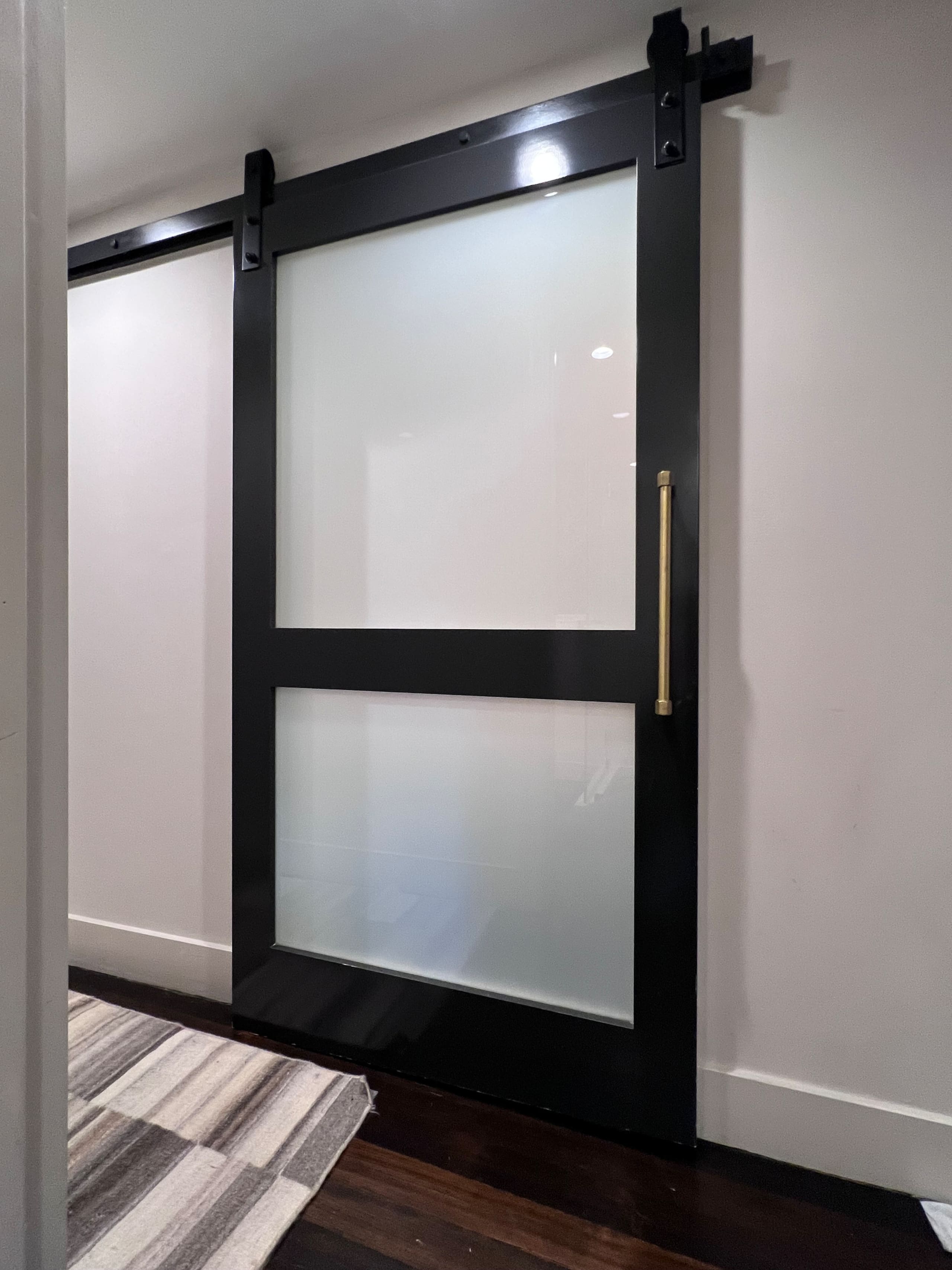 Home in San Francisco, Jordan Park · ★4.81 · 1 bedroom · 2 beds · 1 bath - Image 8