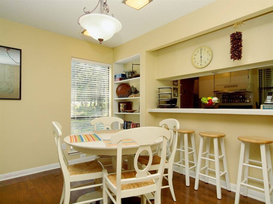 120 T-Bar-M-Dining Area