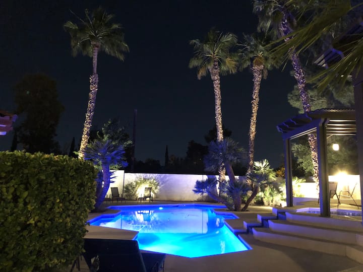 The Oak Estate! Proudly owner operated! Houses for Rent in Las Vegas