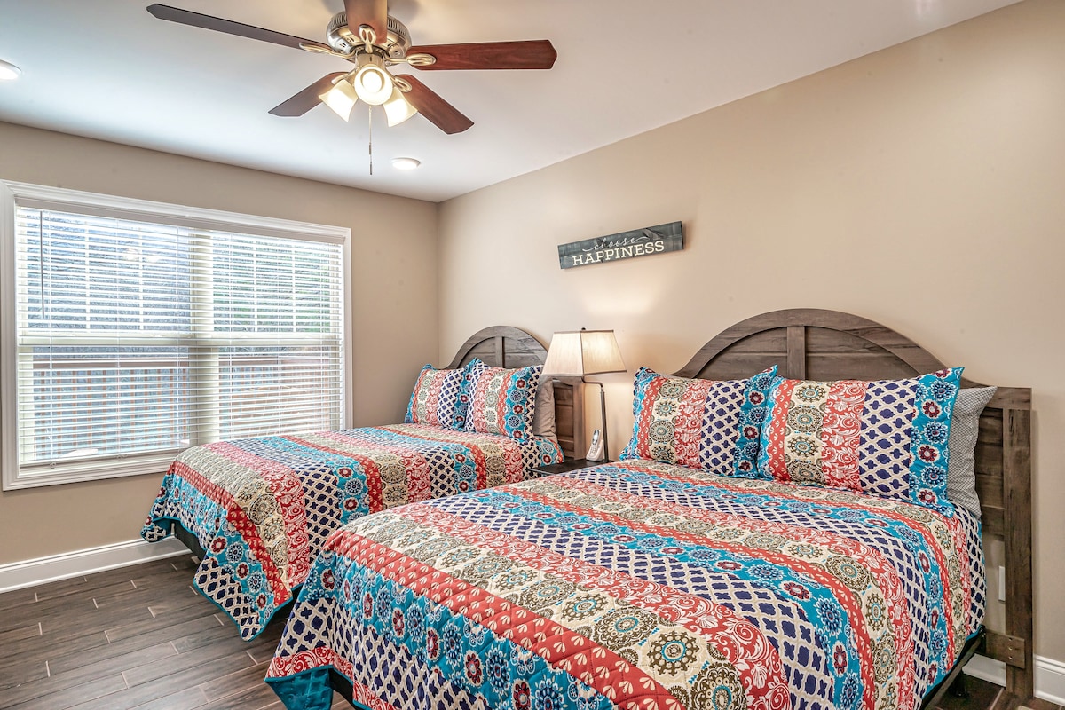 2 bračna kreveta s TV-om 