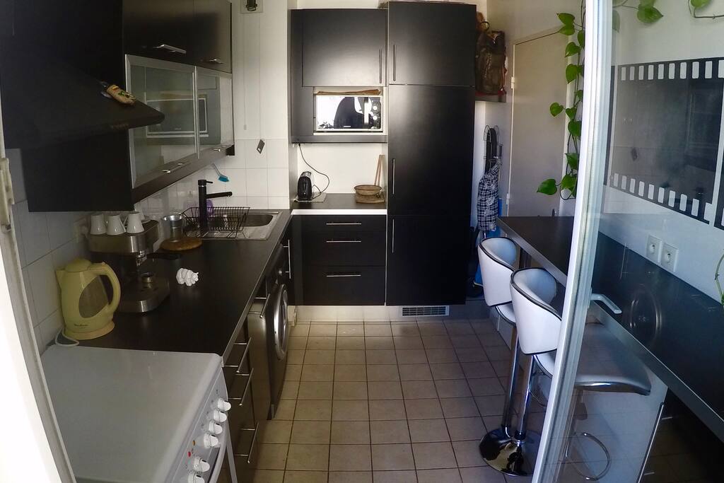 the complete kitchen