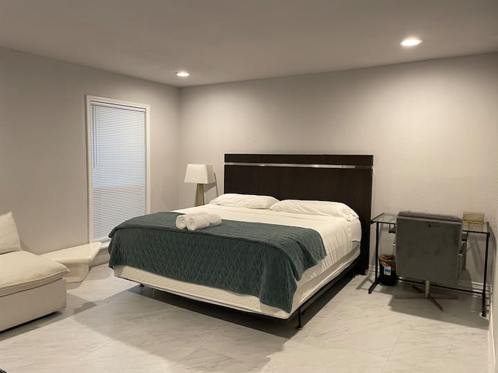 Master bedroom #1