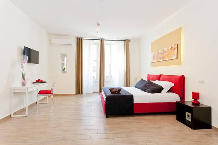 Apartment CityCenter-SpanishSteps gallery image 2