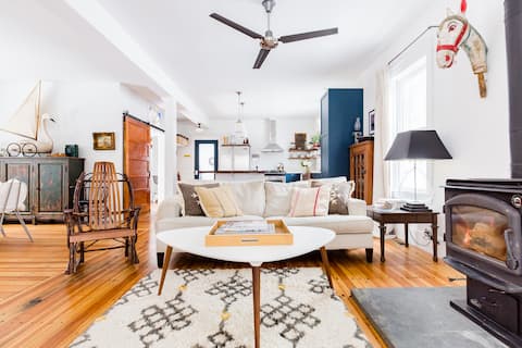 Top Airbnb: The Perfect Catskills Escape for Families and Groups in Pine Hill