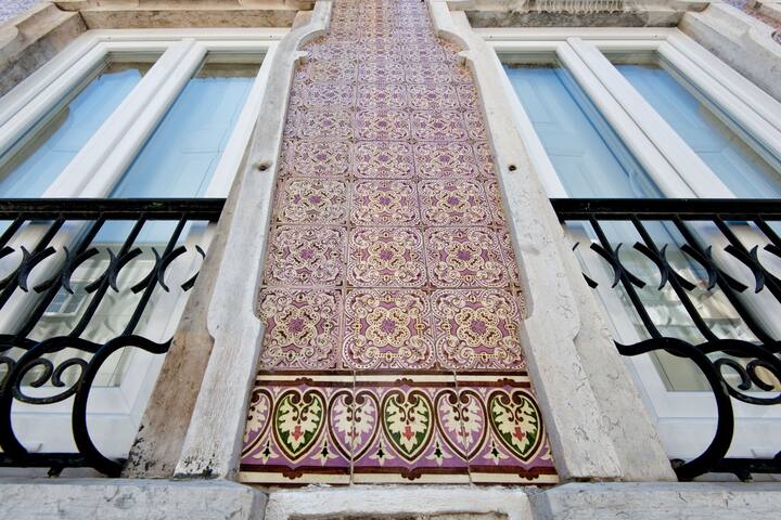 Ambassador Relaxing Pool in Belém gallery image 5