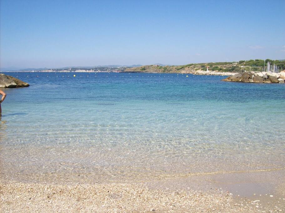 spiaggia a 300 mt