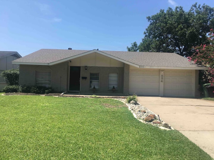 Cabin and House Vacation Rentals in Grapevine Lake Airbnb