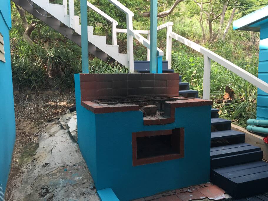 Common brick BBQ