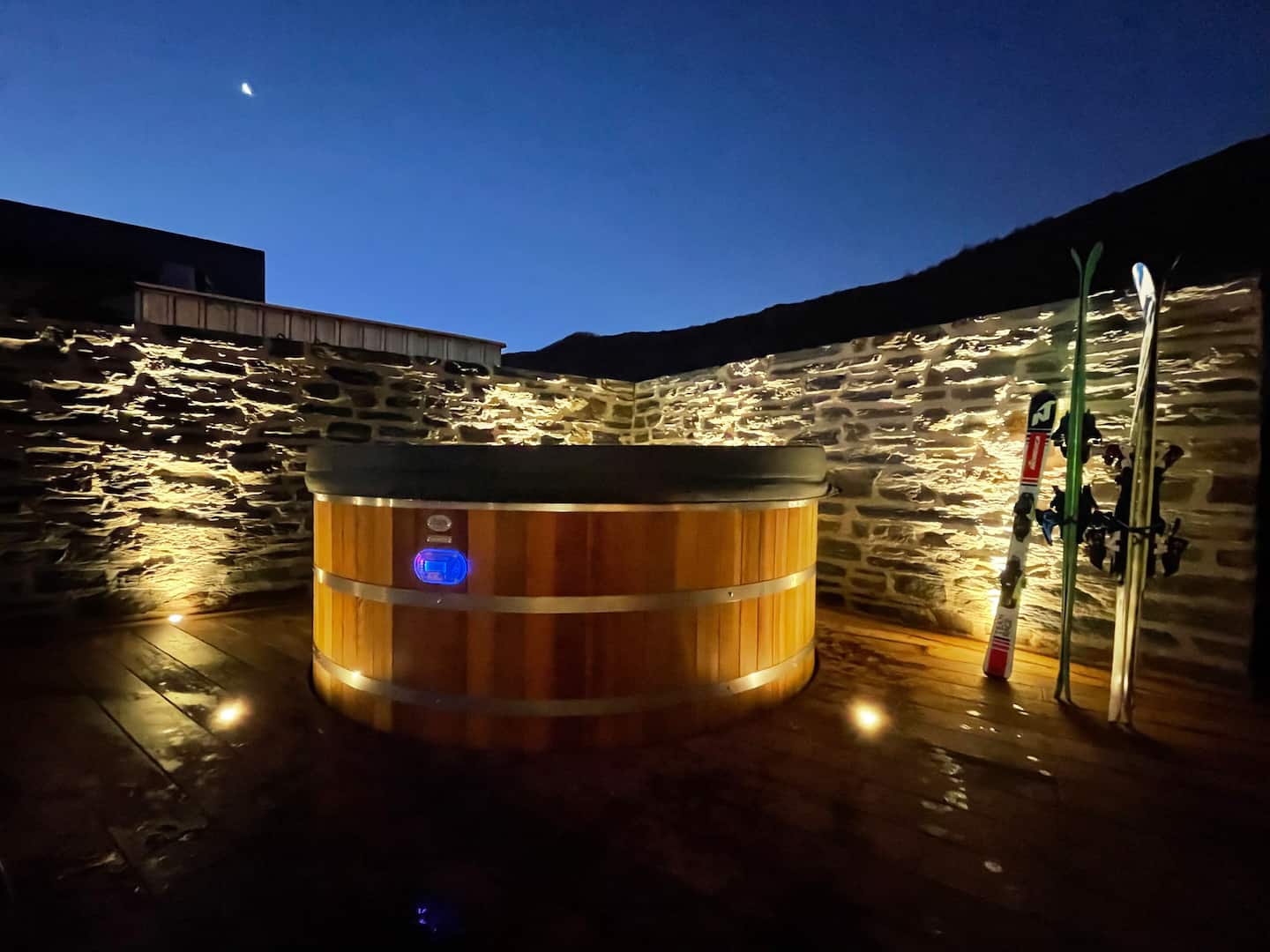 Arrow River Studio - Stunning Location And Hot Tub 4