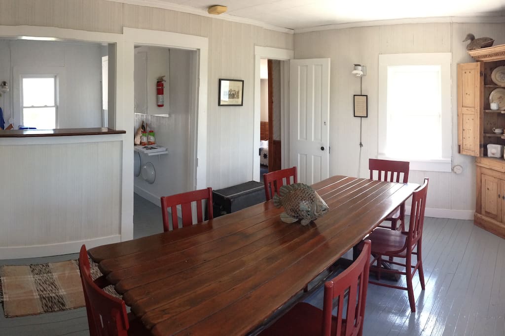 Large Sunny, Family Game and Dining Table