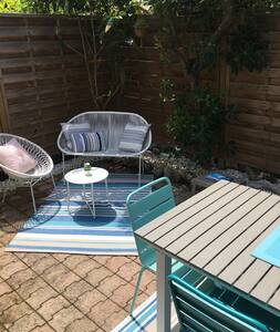 Perle d'Azur "Au pied des plages de Saint-Tropez"