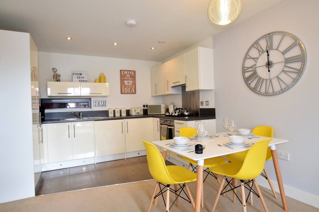Kitchen / Diner