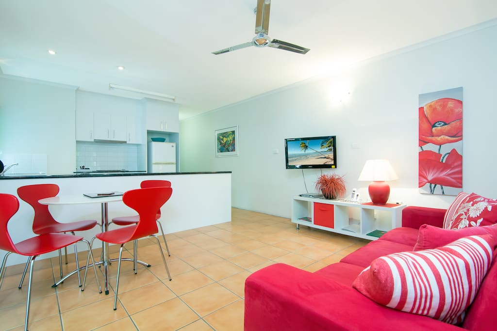 Lounge and dining area