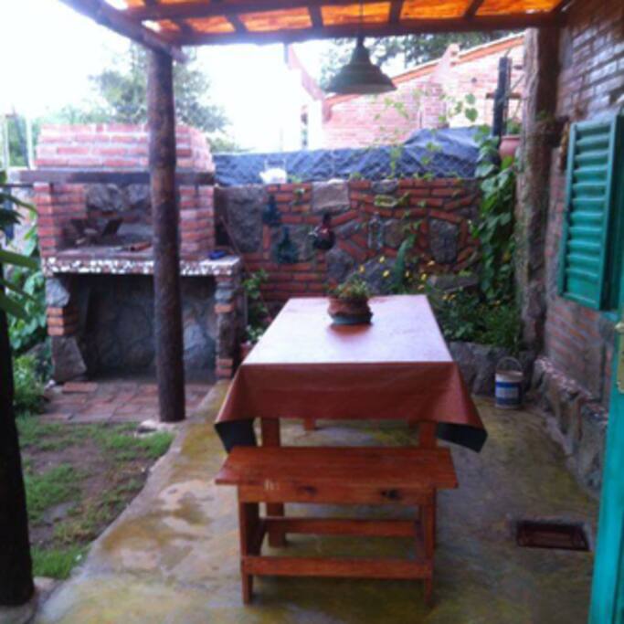 Geleria con parrilla
