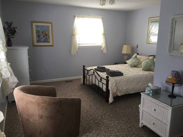 Heart and Hearth Cottage gallery image 5