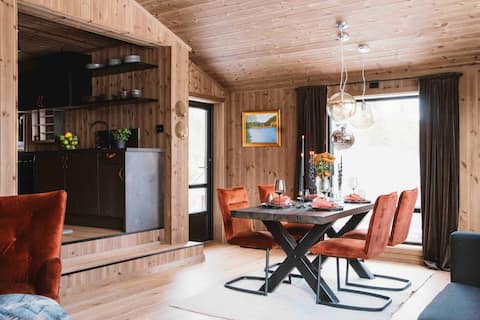 Cozy cabin 10 min from Bø summerland!
