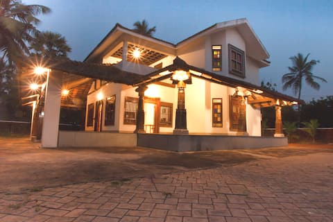Emmanuel Beach House-Perfect Fly/Friends Getaway