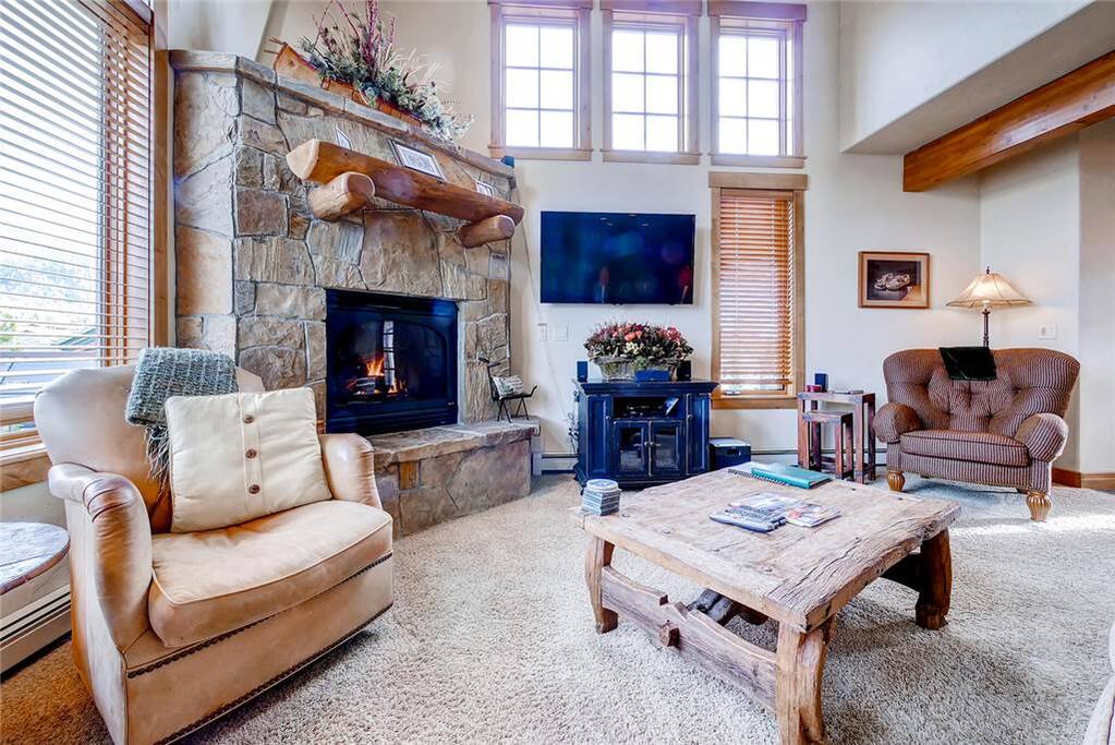 Fireplace, Hearth, Chair, Furniture, Bedroom