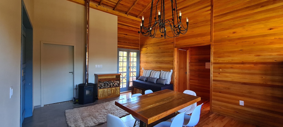 Airbnb em destaque: Mountain Cabin in Urubici with a View and Jacuzzi em Lages