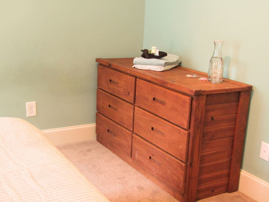 large dresser, perfect for longer stays