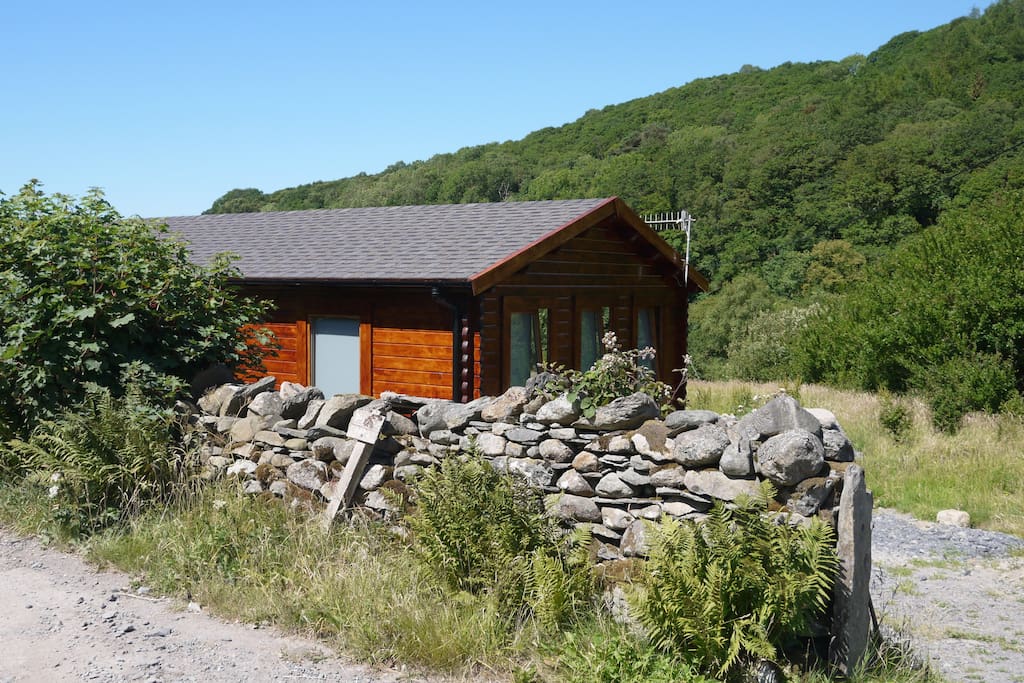 Log Cabin