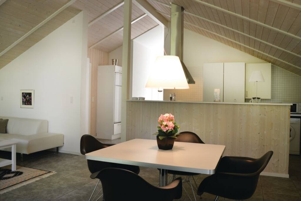 Living room with table of four