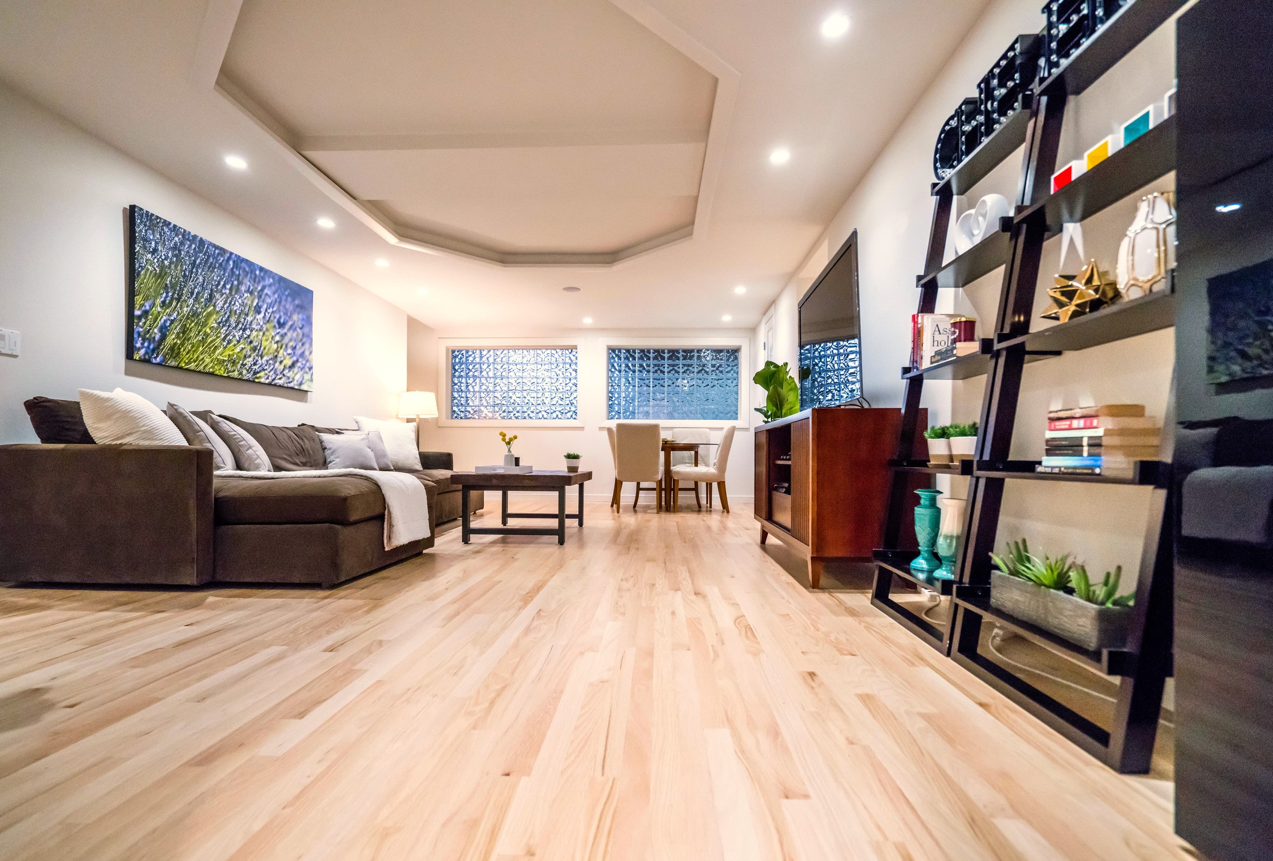 Home in San Francisco · ★4.98 · 3 bedrooms · 3 beds · 1 bath - Image 3