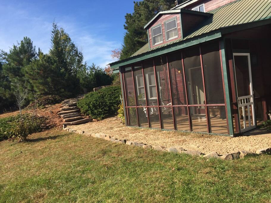 Alternate view of front-Ocoee river cabin rentals