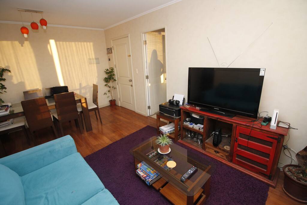 Espacio común con TV para descanso