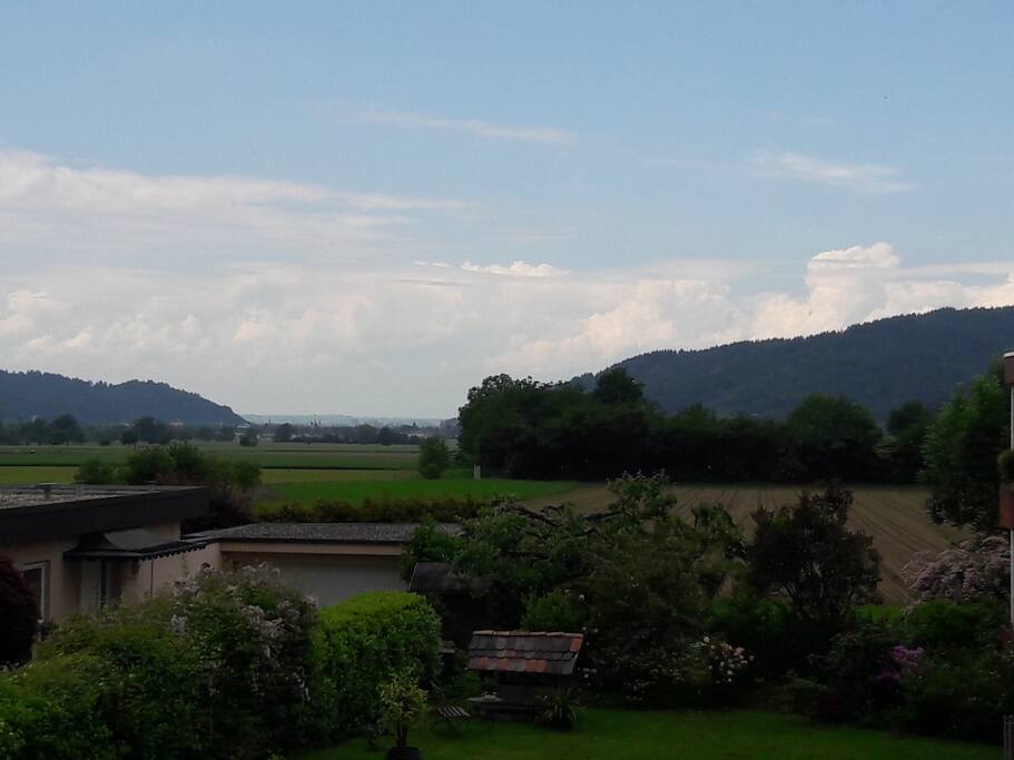 Das Sport- und Erholungsgebiet Schwarzwald liegt direkt vor dem dem Haus/Gästezimmer