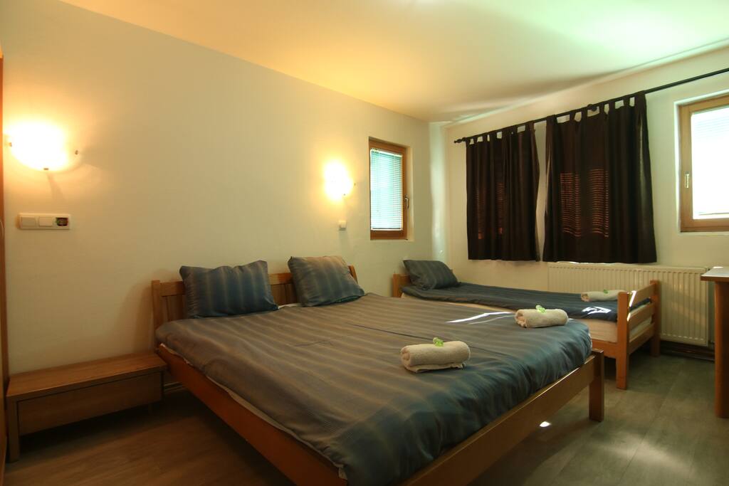 Triple room