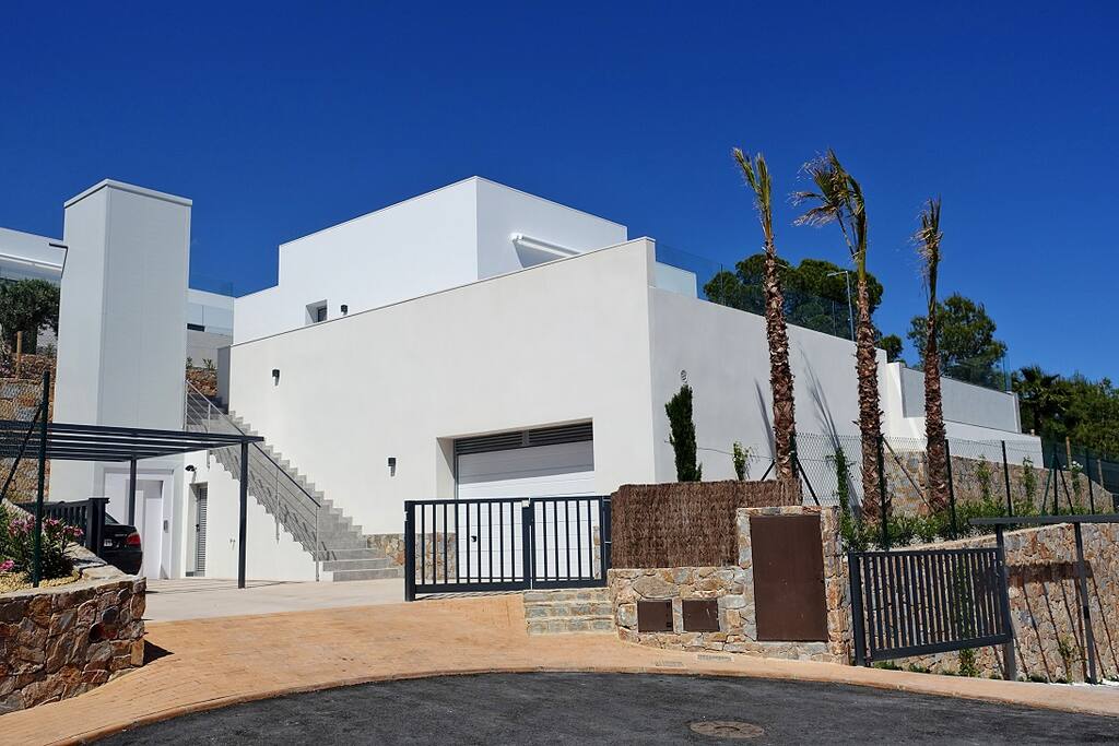 Villa Las Colinas 2