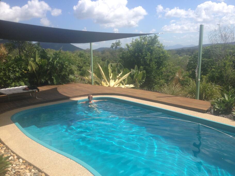 Pool situated right off the deck, perfect for sunbathing/swimming