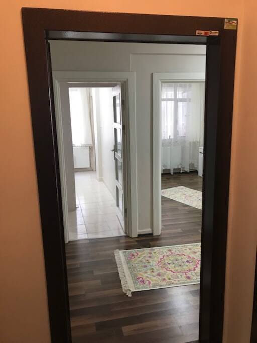 Apart-Entrance
