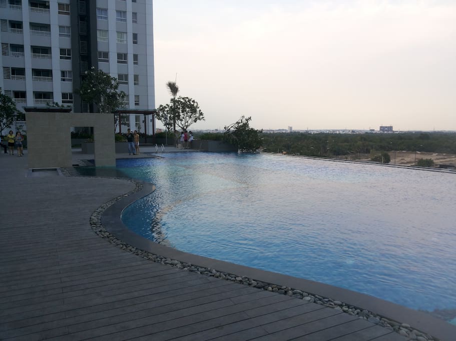 Facility - Swimming Pool for adults and kids