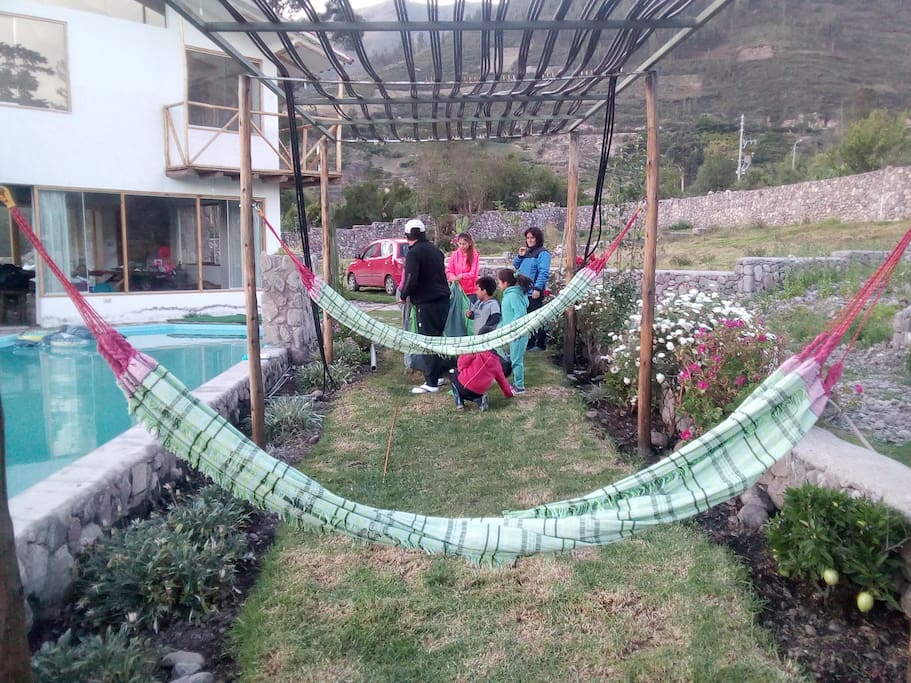 Hamacas y Preparando La Carpa para la Noche