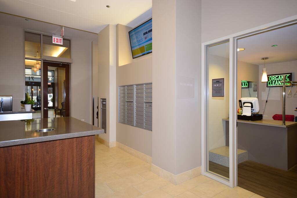 Amenity - Business Center