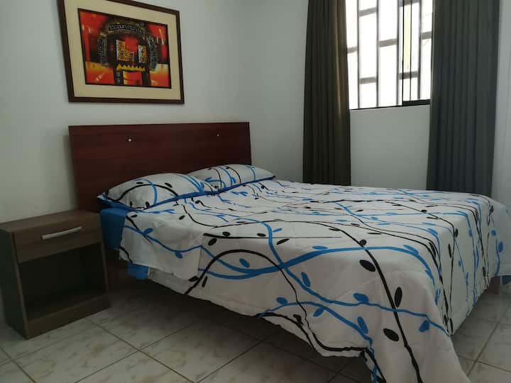 Спална соба 1.  (БРАЧЕН кревет (ШИРОК 150-179 СМ)