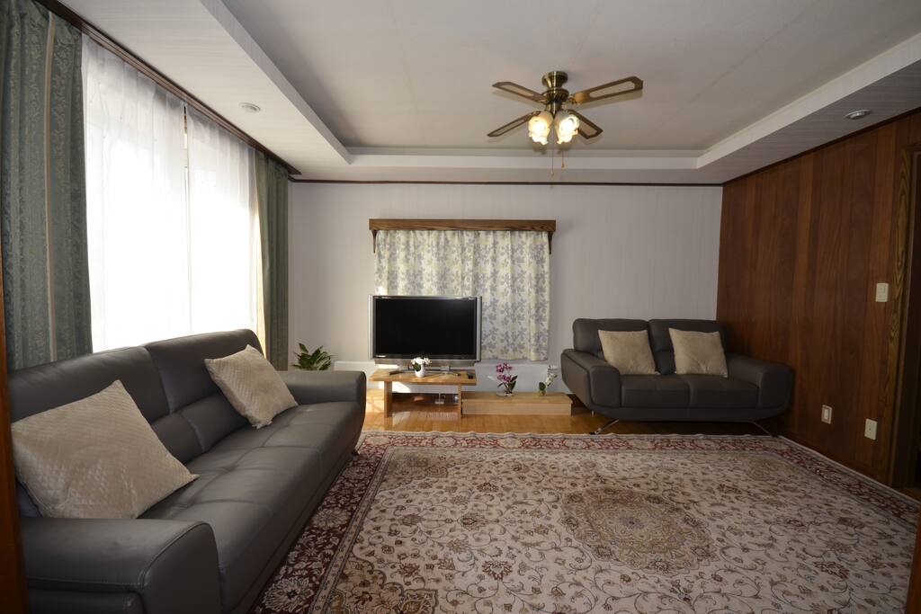 Living Room for sharing(리빙룸)