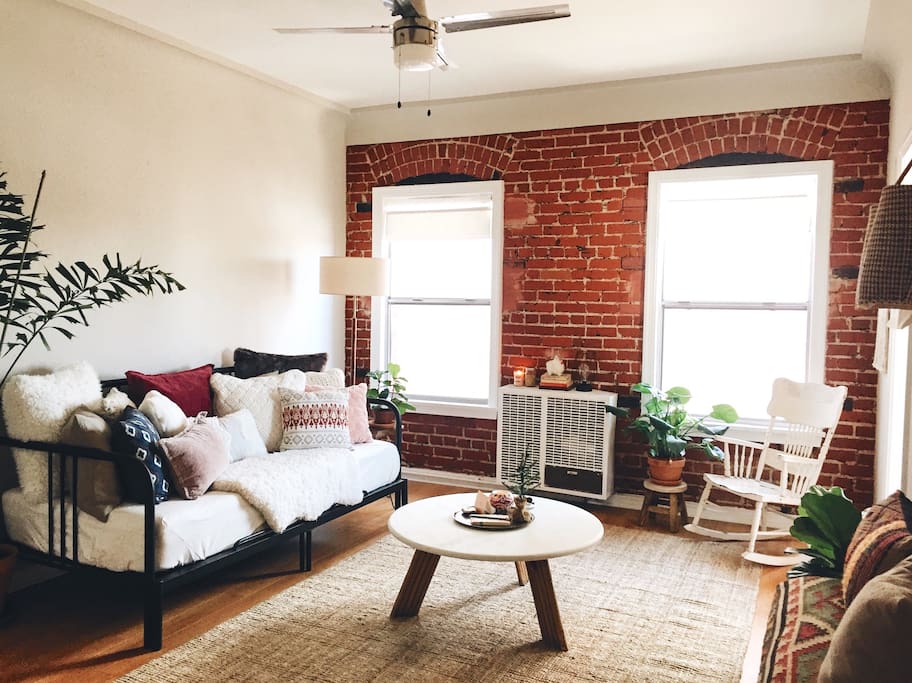 Top 100 Airbnb Rentals 2017 in Los Angeles, California