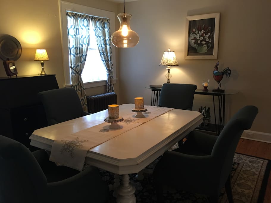 Large dining room with seating for 4