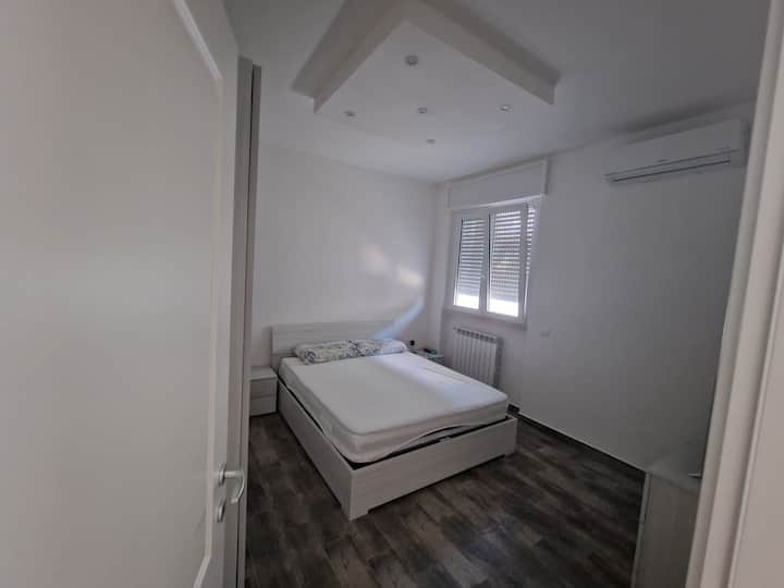 Dhoma e dytë e madhe e gjumit