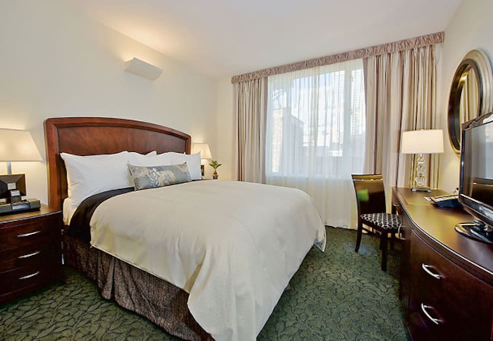What the room will look like with a Queen Size bed
