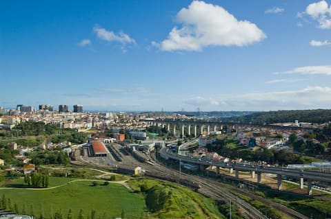 Airbnb em destaque: FERREIRA´s Tagus View em Campolide