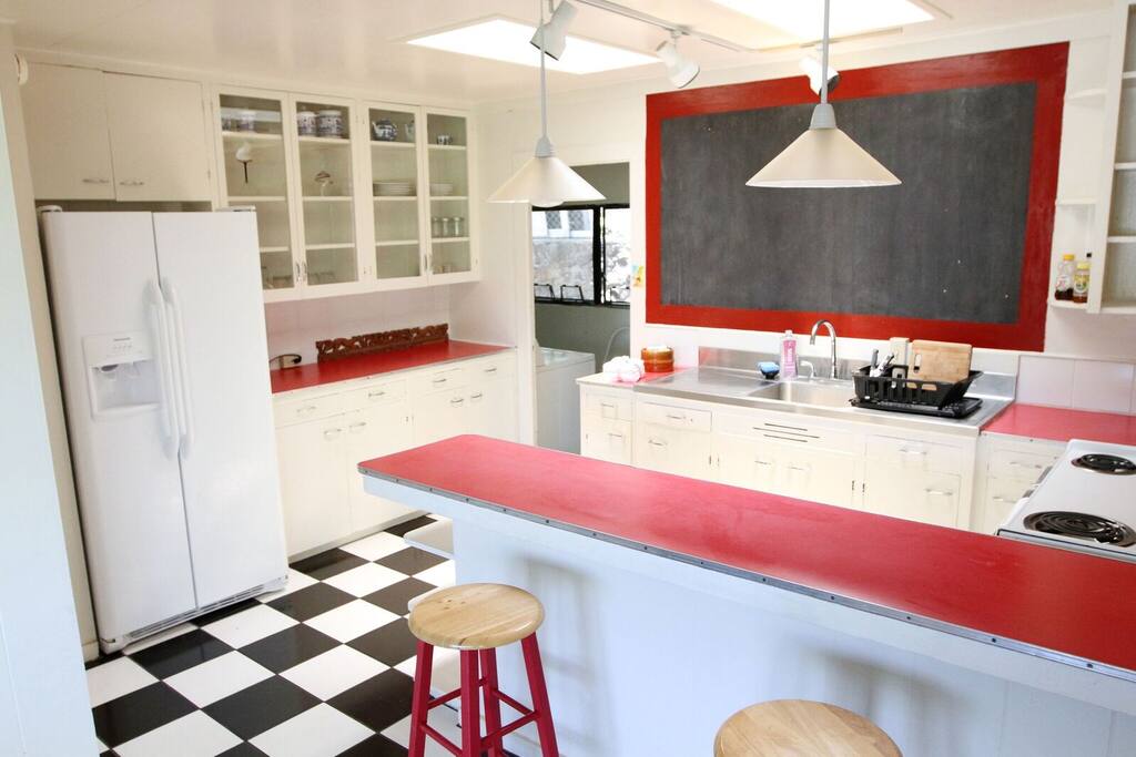 Well stocked kitchen for all
your culinary needs. Natural sky lighting with Waikiki/ocean views