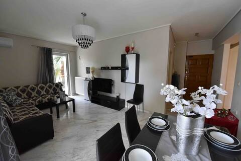 SeaView Apartment