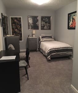 Quiet Stay In Overlook