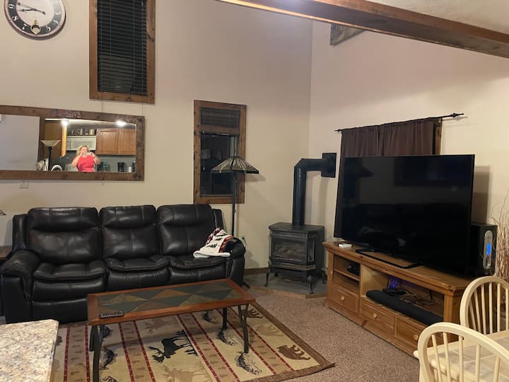 10 Best Airbnb Vacation Rentals In West Yellowstone, Montana Trip101