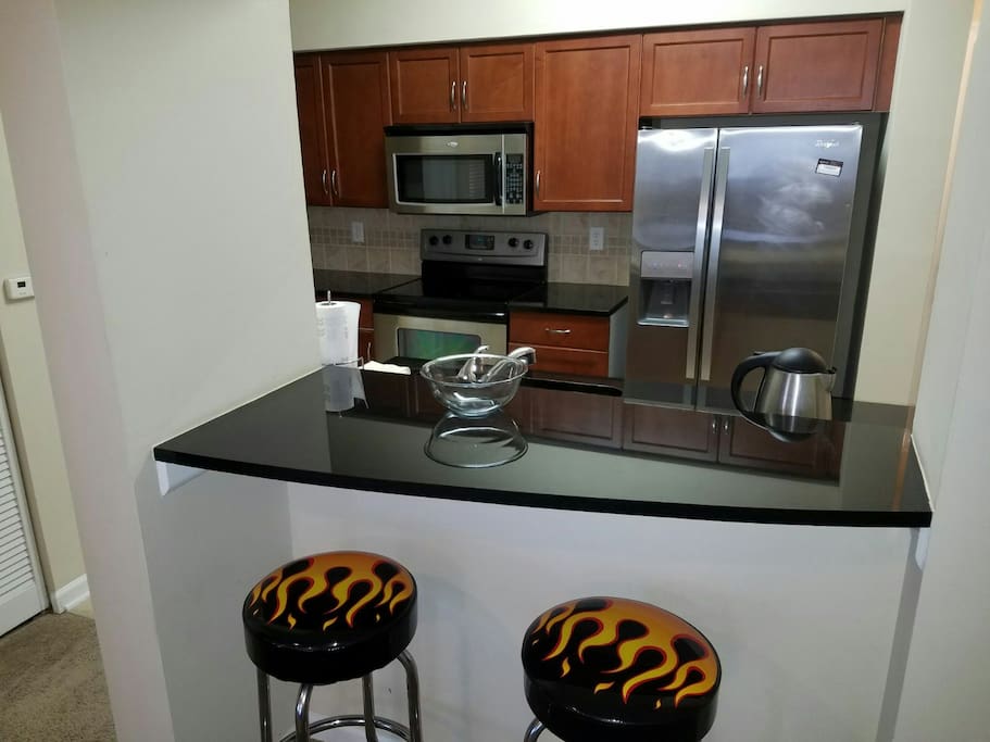 full size kitchen with stainless steel appliances